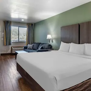https://econo-lodge-at-port-of-portland.portland-hotels.info